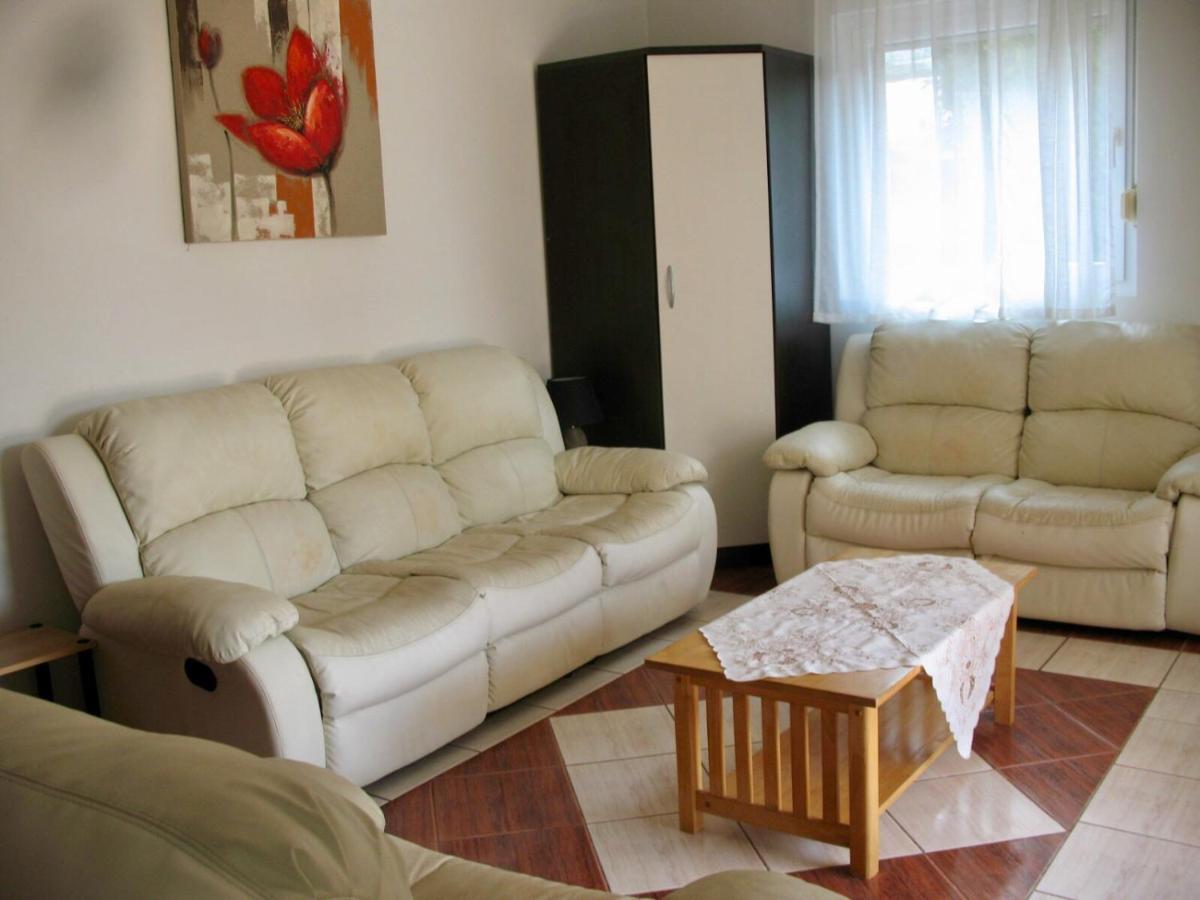 Zsa Zsa Holiday Home 斯里马 外观 照片